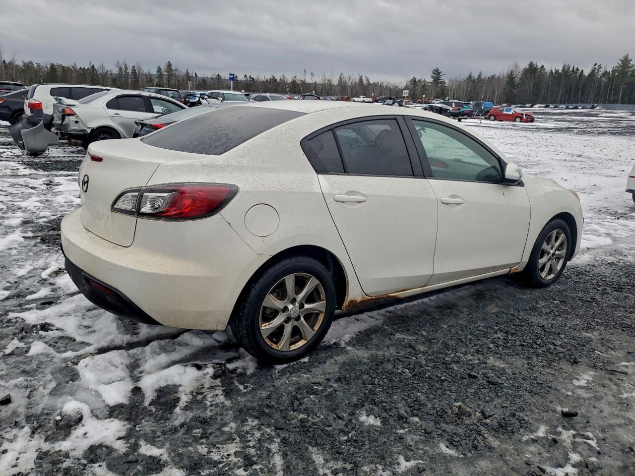 MAZDA 3 I