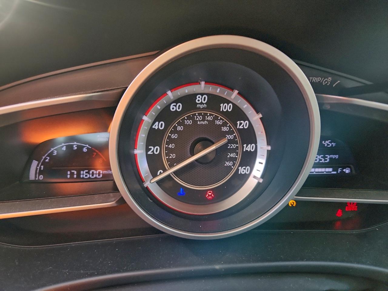 MAZDA 3 GRAND TOURING