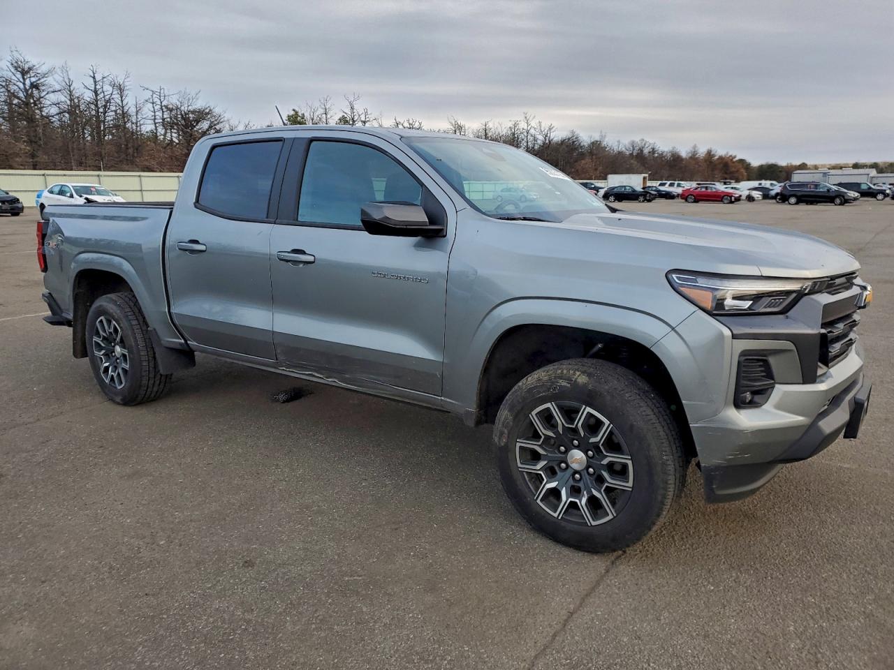 CHEVROLET COLORADO LT