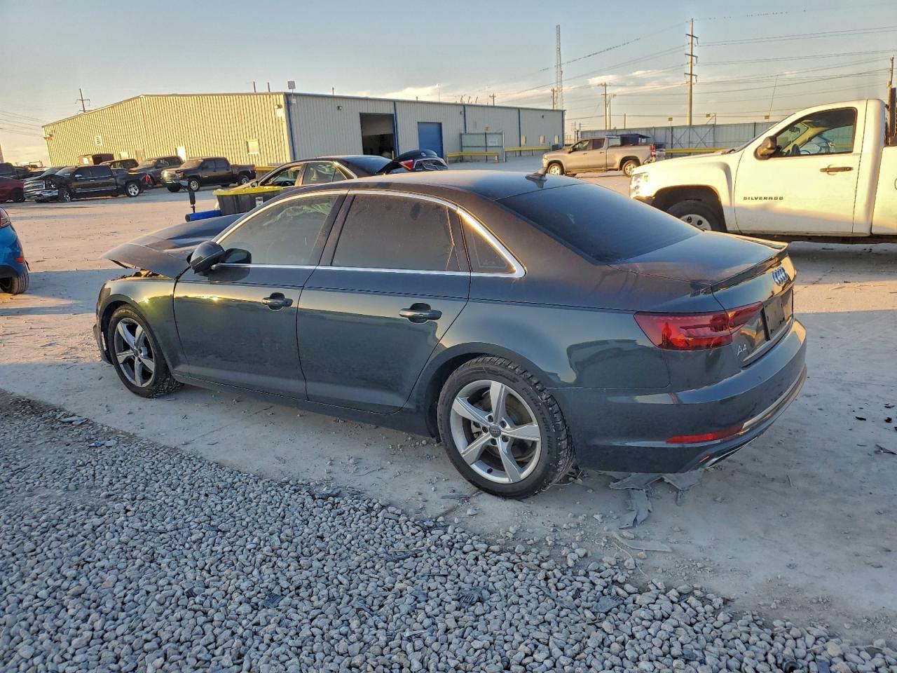 AUDI A4 PREMIUM