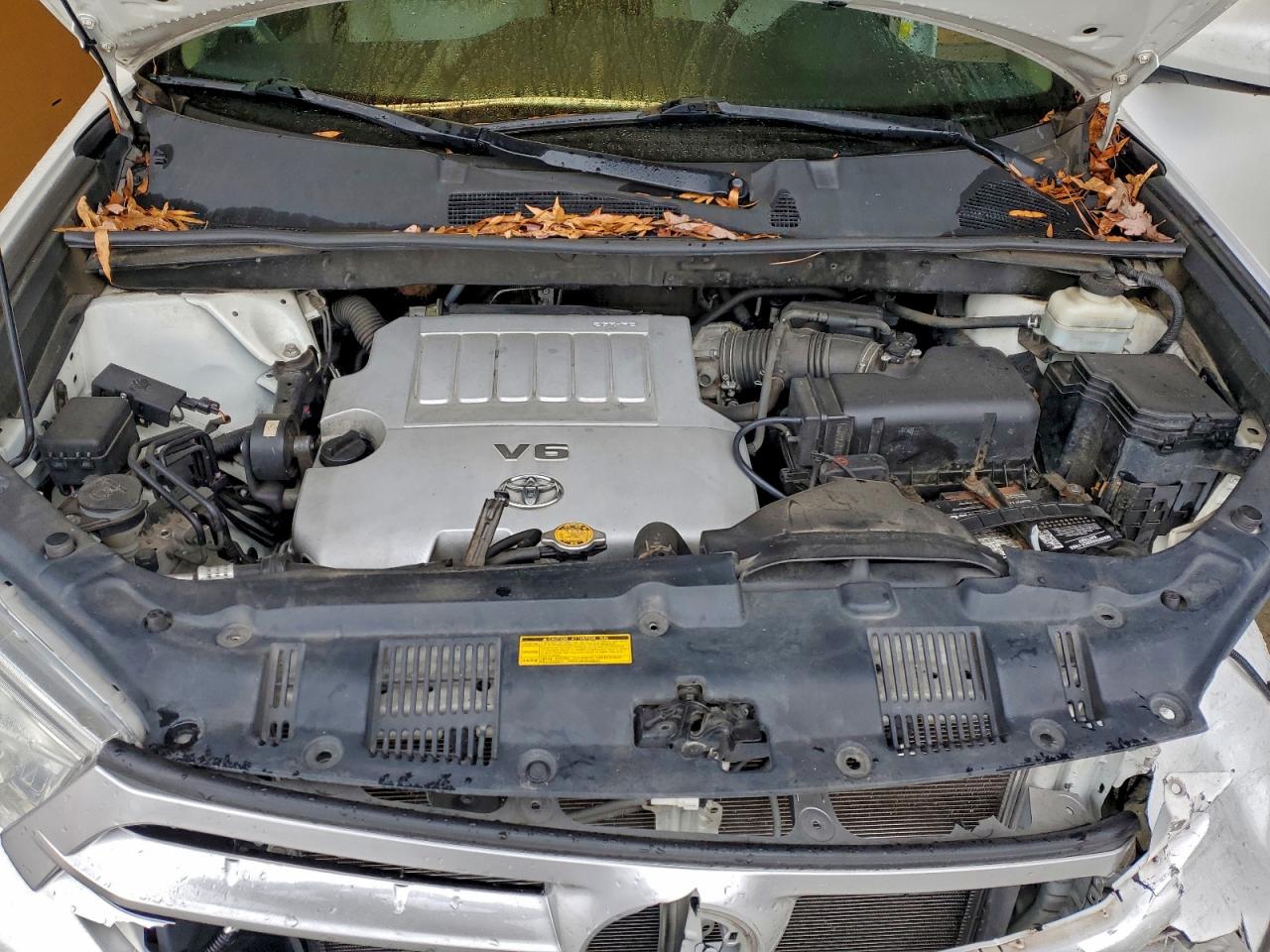 TOYOTA HIGHLANDER BASE