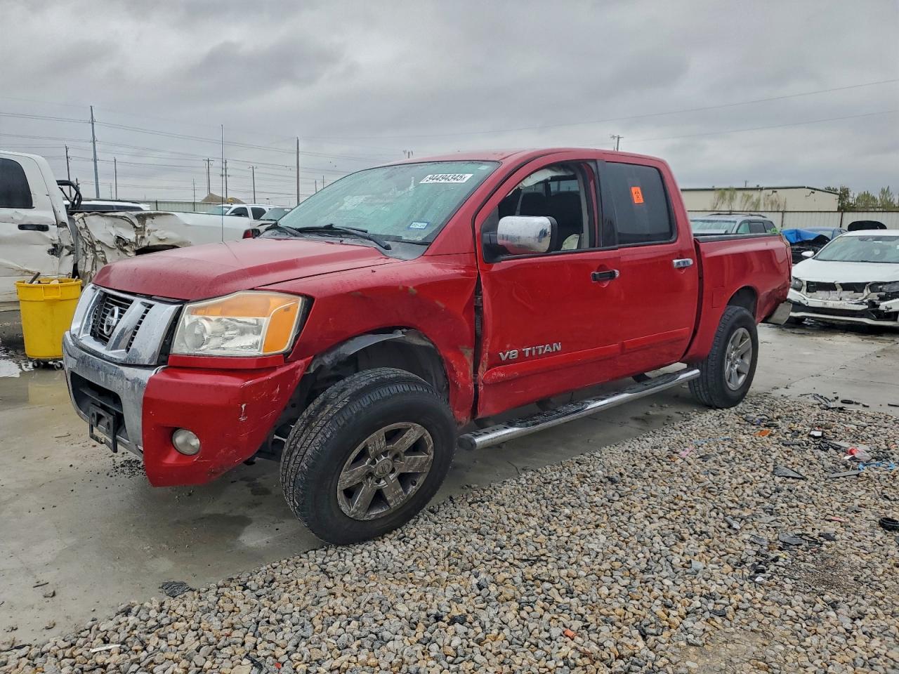 NISSAN TITAN S