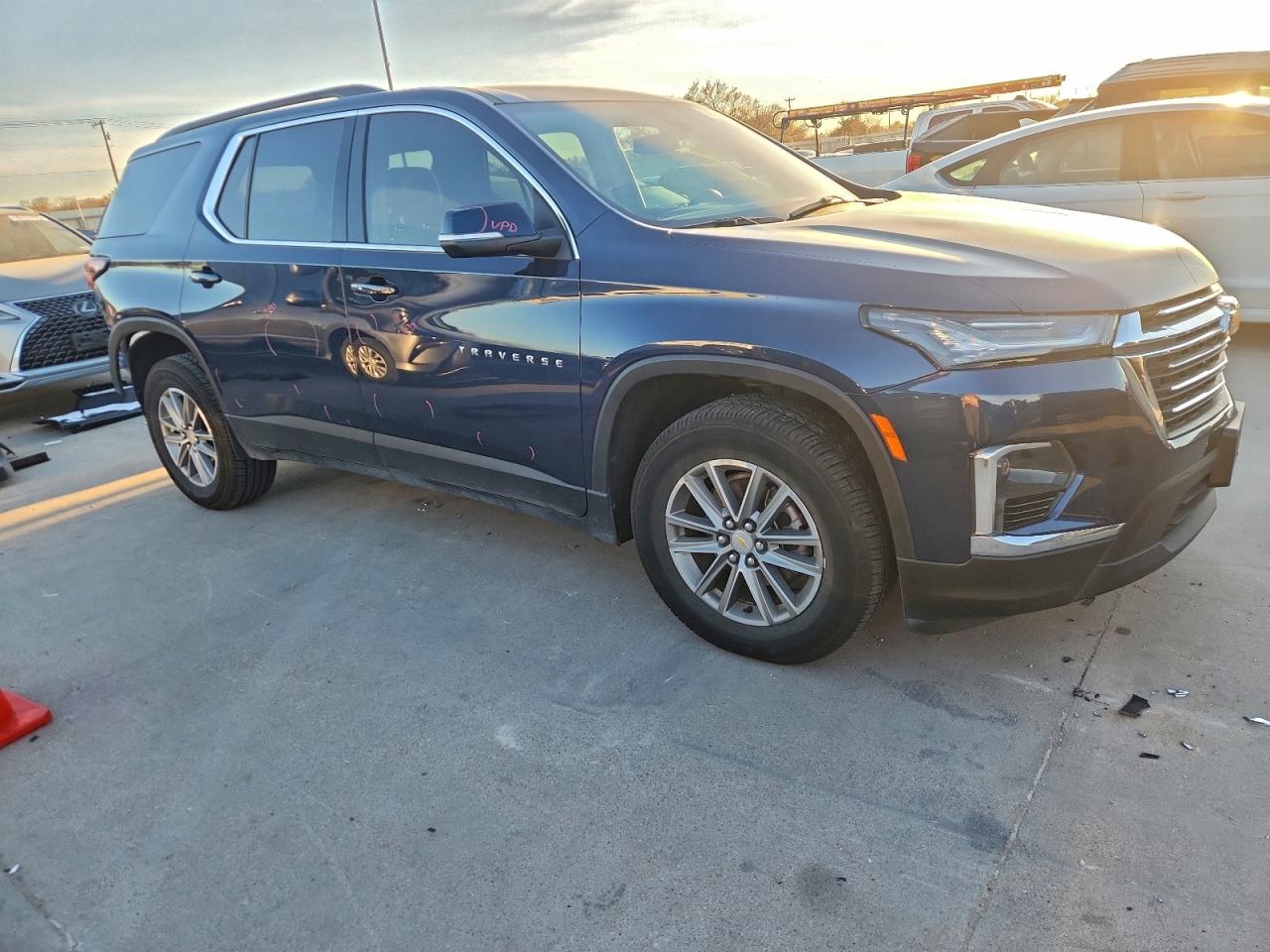 CHEVROLET TRAVERSE LT