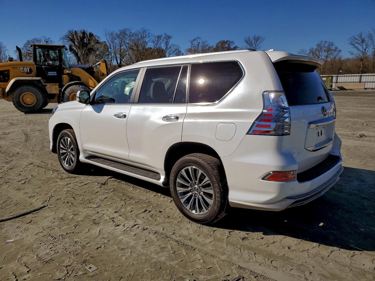 Lot #3315651819 2023 LEXUS GX 460 LUX