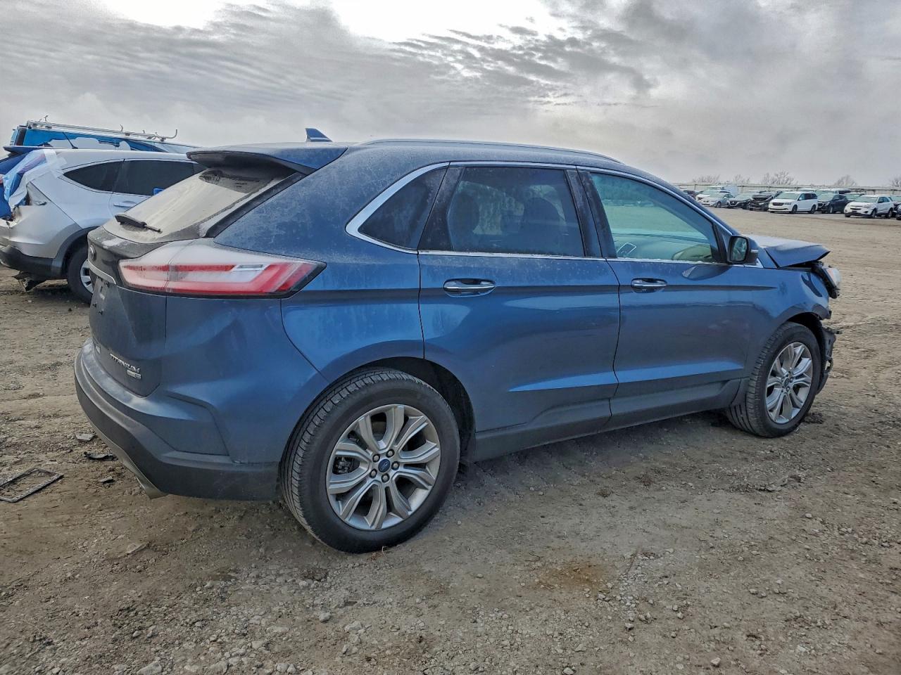 FORD EDGE TITANIUM