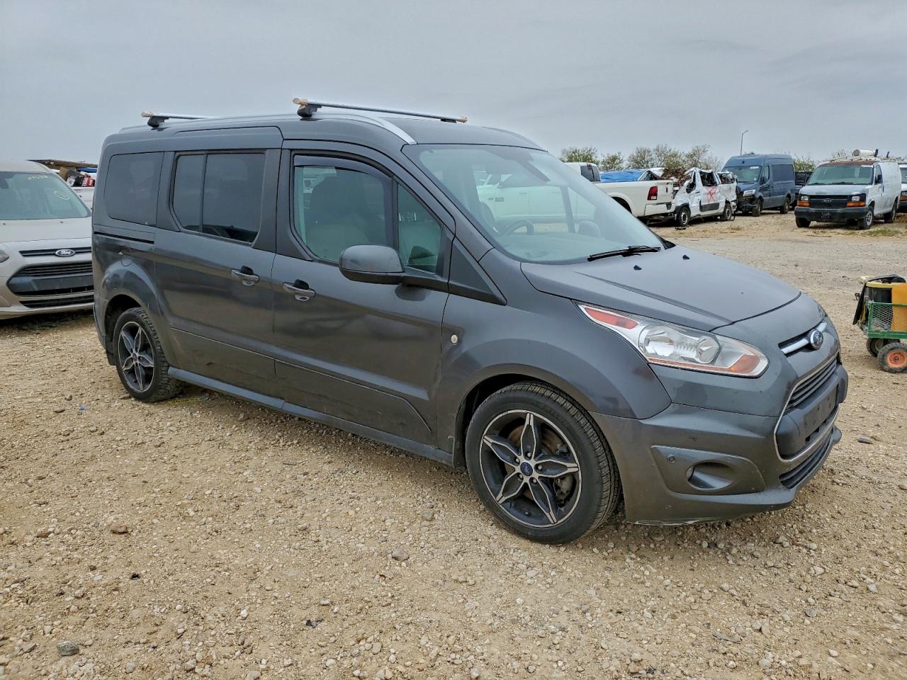 FORD TRANSIT CONNECT TITANIUM