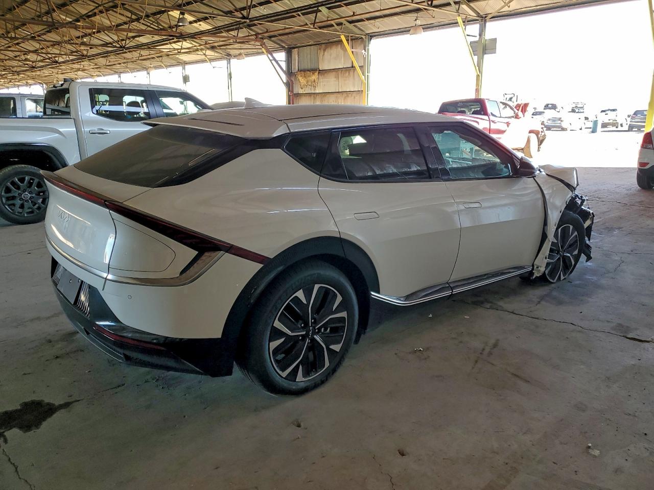 Lot #3317721086 2024 KIA EV6 LIGHT