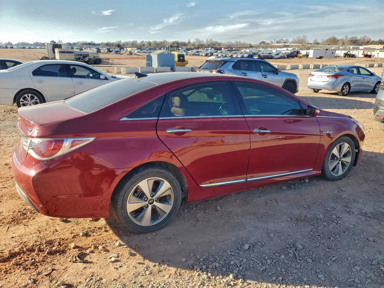 HYUNDAI SONATA HYBRID
