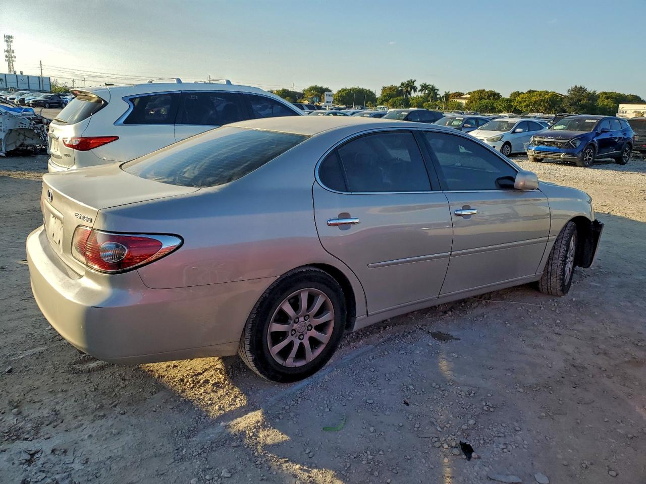 Lexus Es 330 Image 3