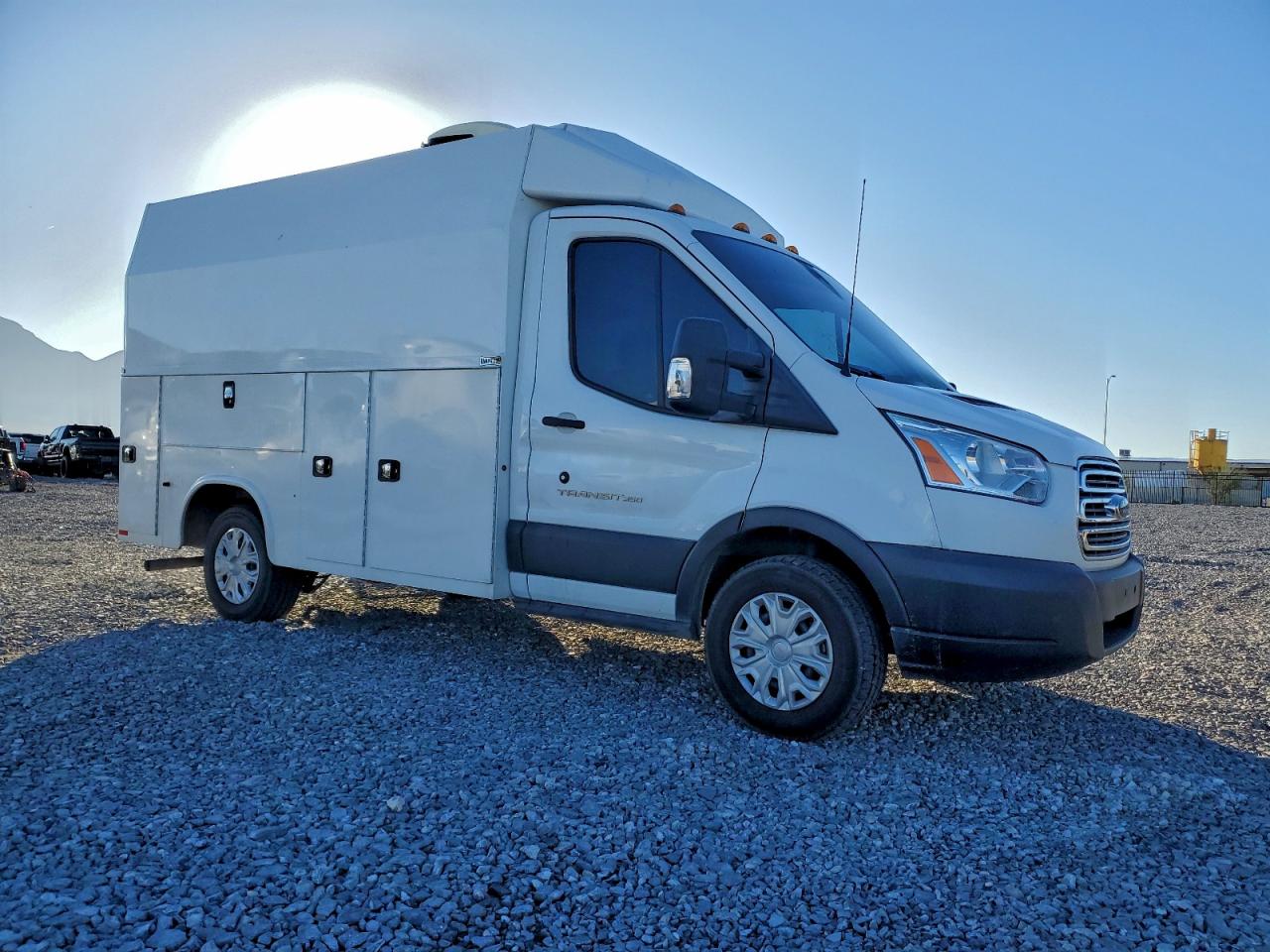 Lot #3308291156 2019 FORD TRANSIT T-