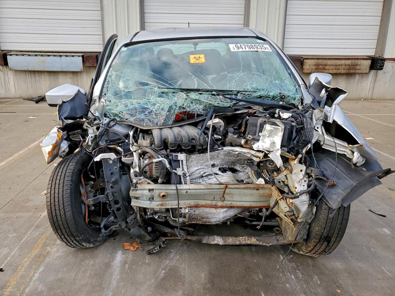 Lot #3311707218 2016 NISSAN VERSA S