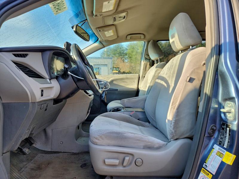 2015 TOYOTA SIENNA LE #3304518449