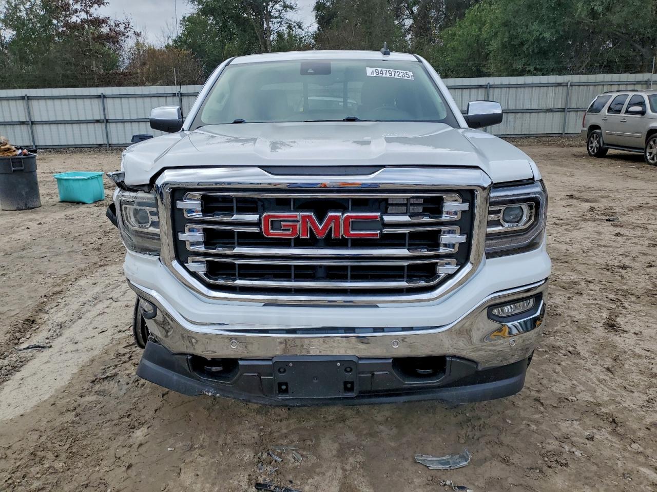 GMC SIERRA K1500 SLT