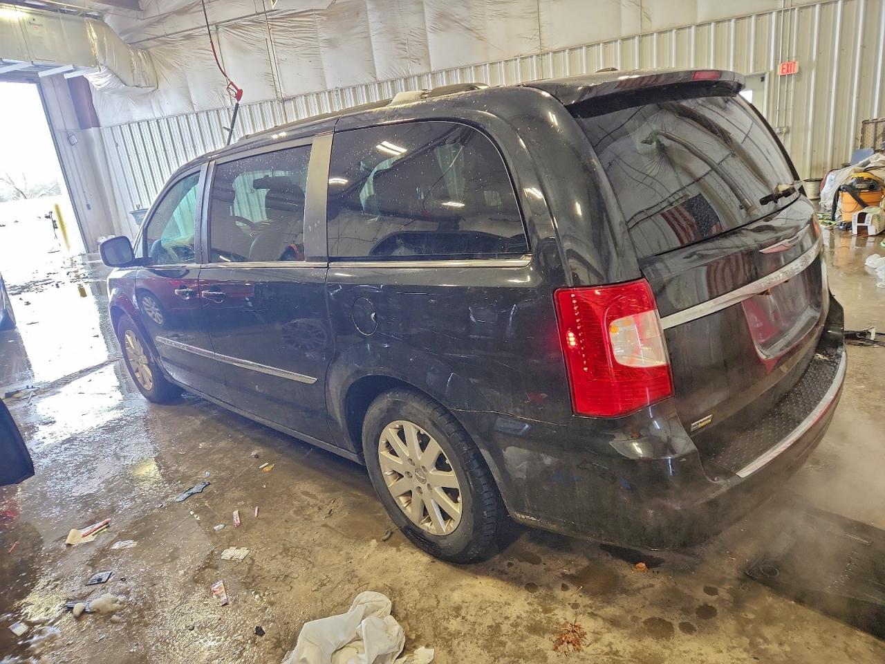 CHRYSLER TOWN & COUNTRY TOURING