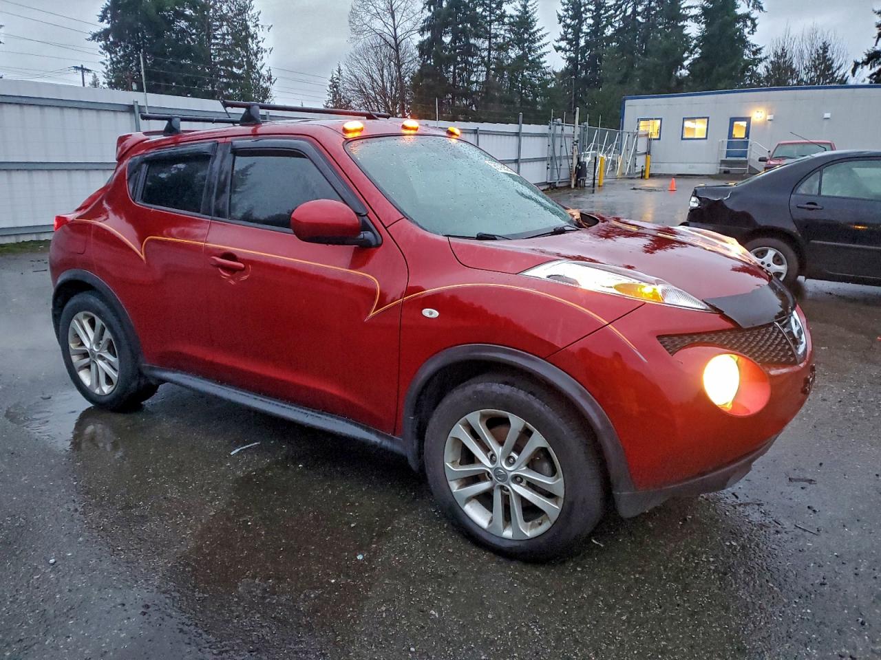 NISSAN JUKE S