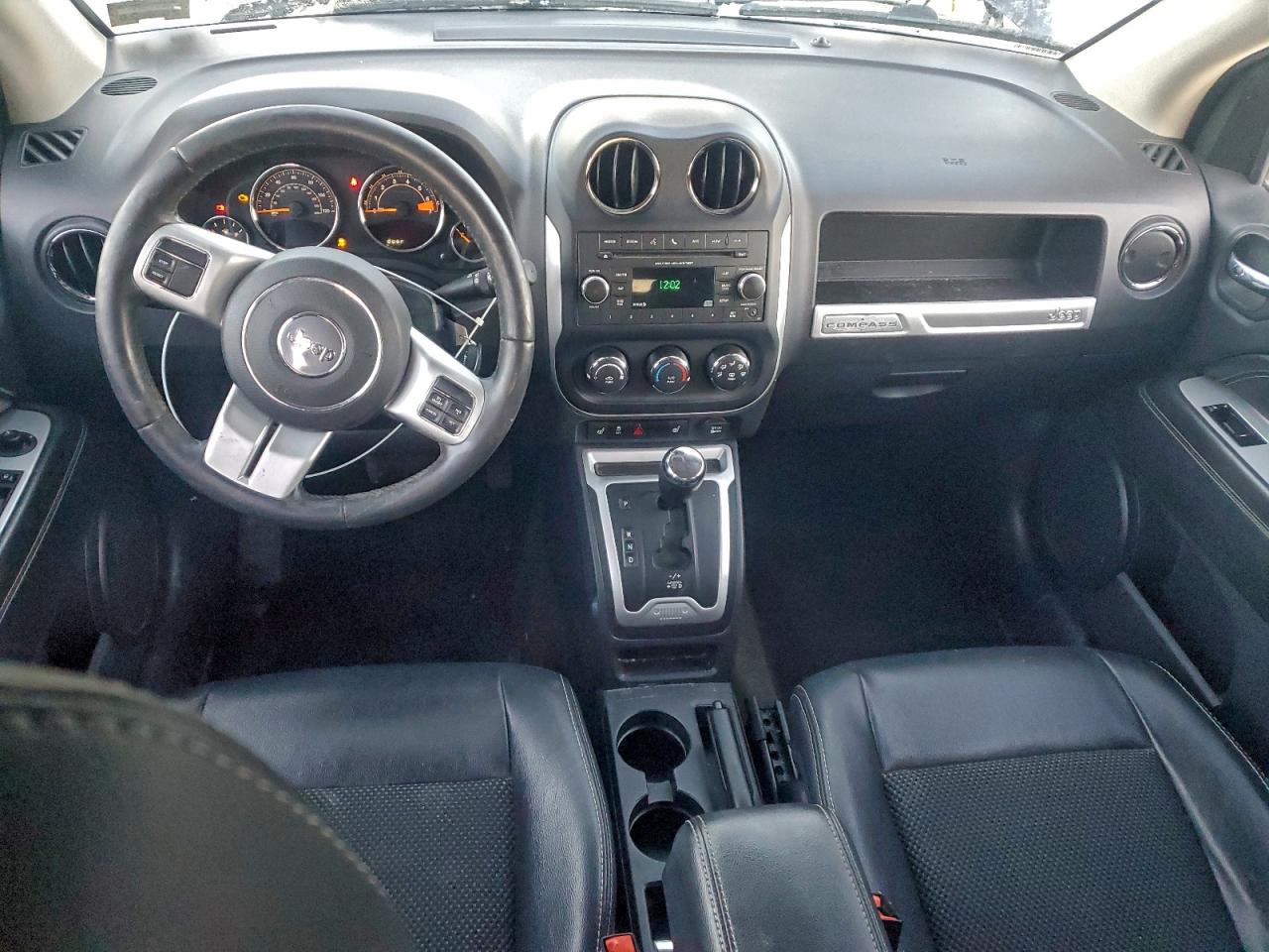 JEEP COMPASS LATITUDE