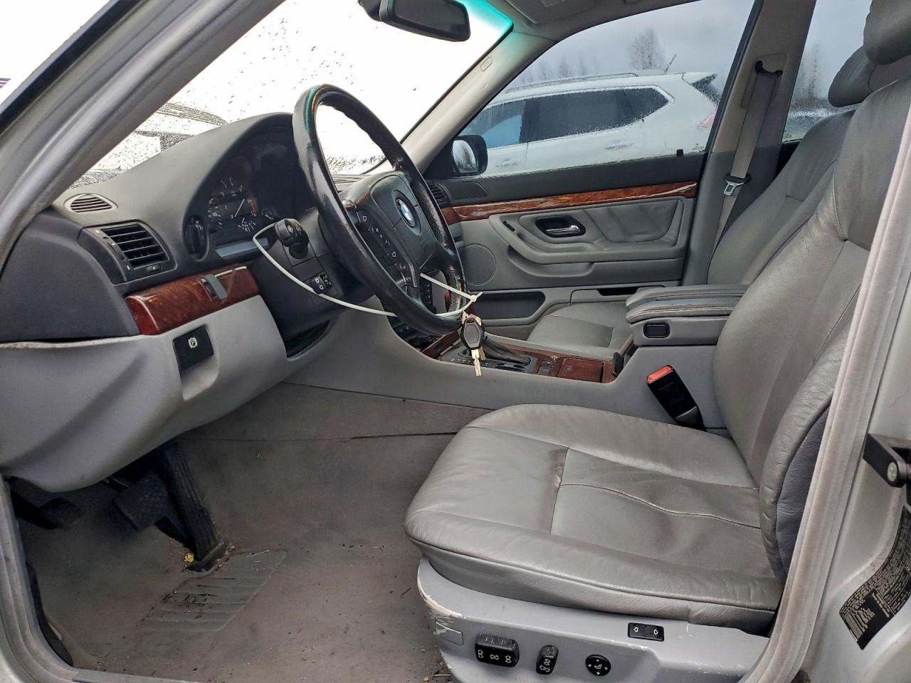 Lot #3309684856 2001 BMW 740 IL