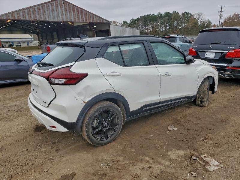 2023 NISSAN KICKS SR #3317882944
