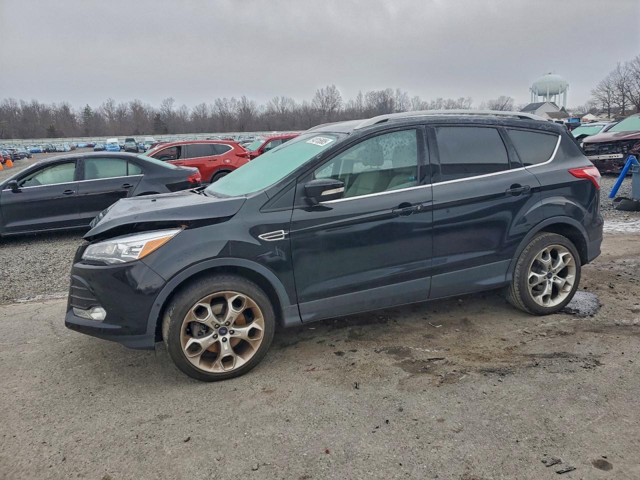 FORD ESCAPE TITANIUM