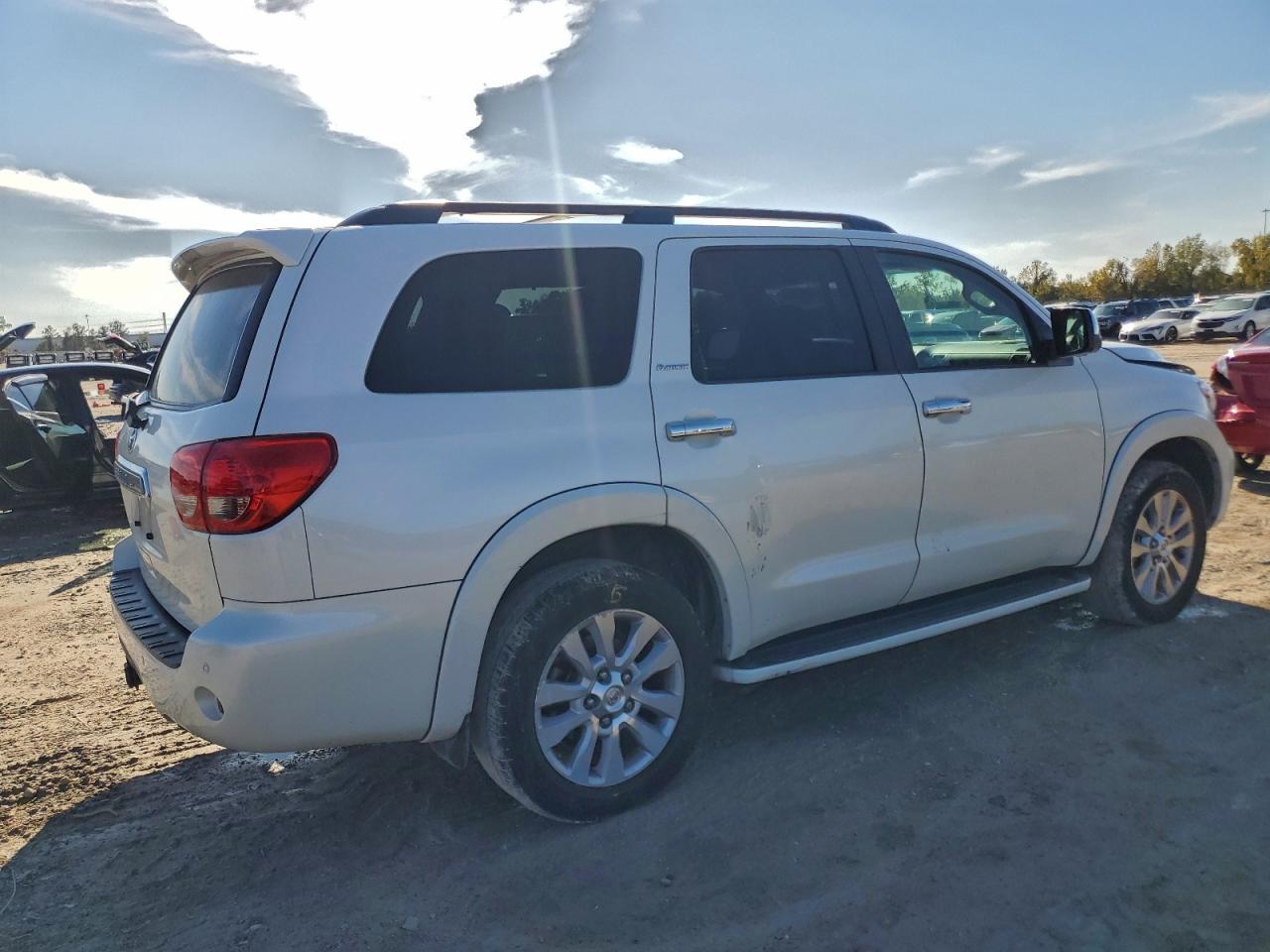TOYOTA SEQUOIA PLATINUM