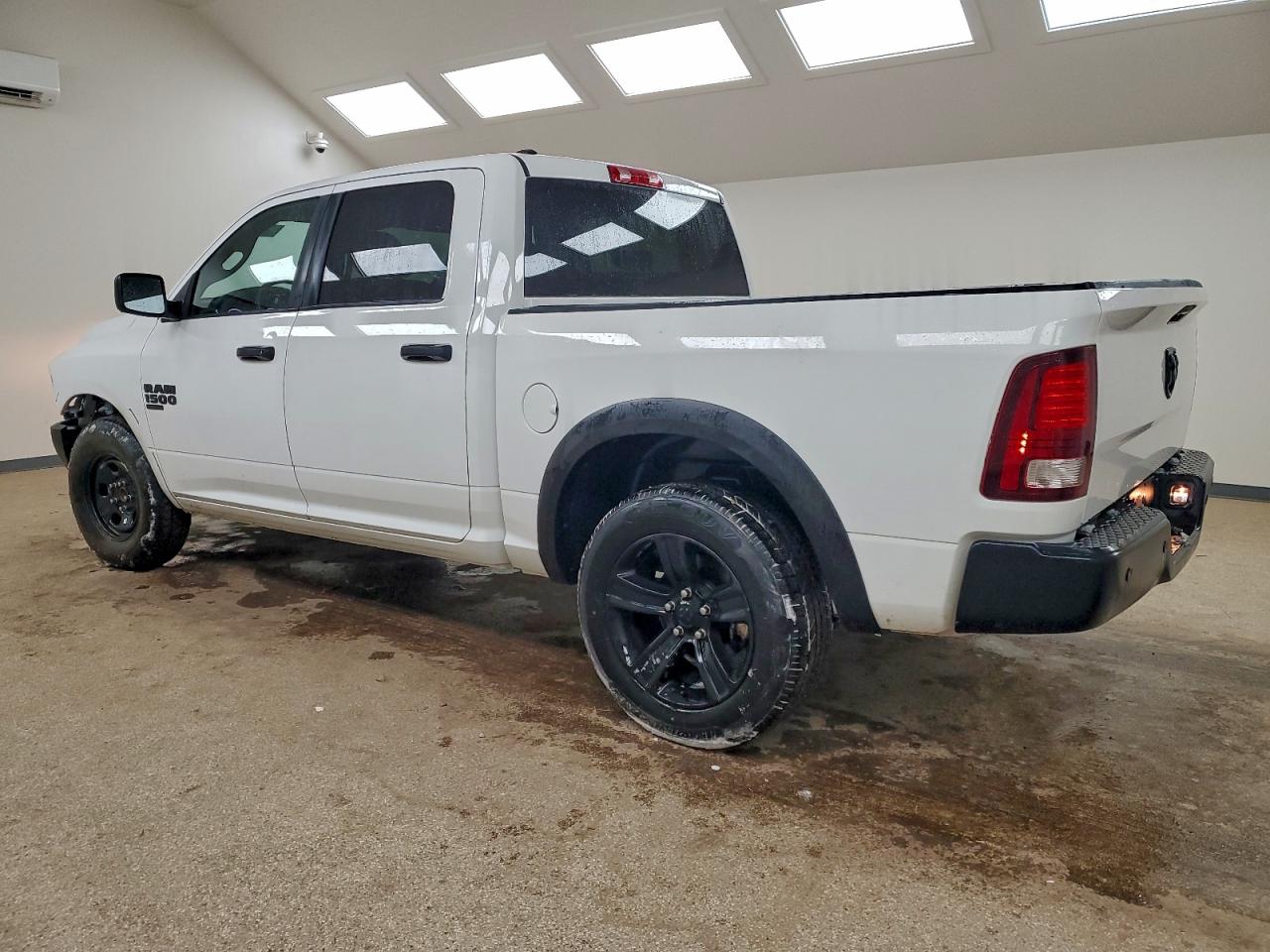 RAM 1500 SLT
