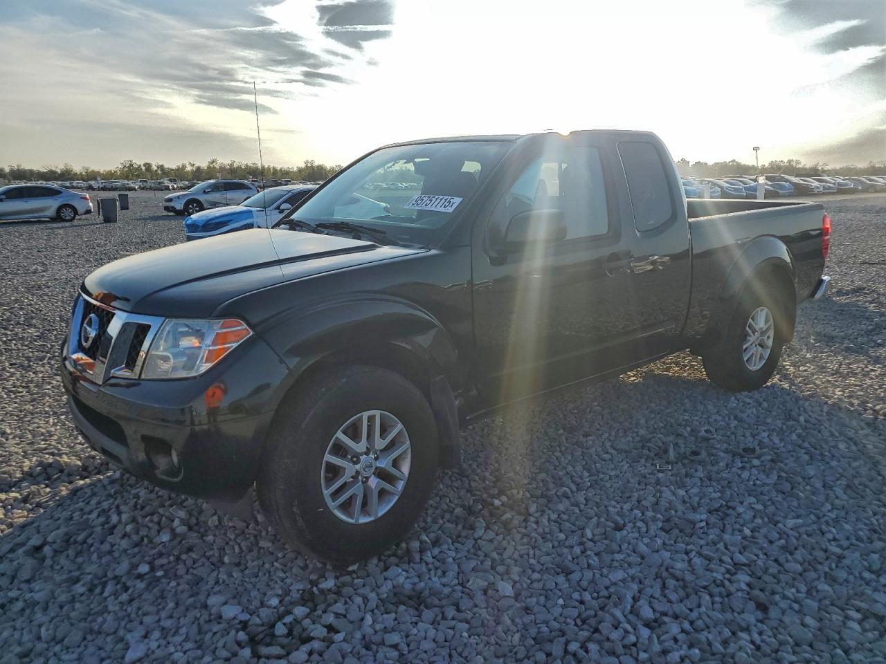 NISSAN FRONTIER SV