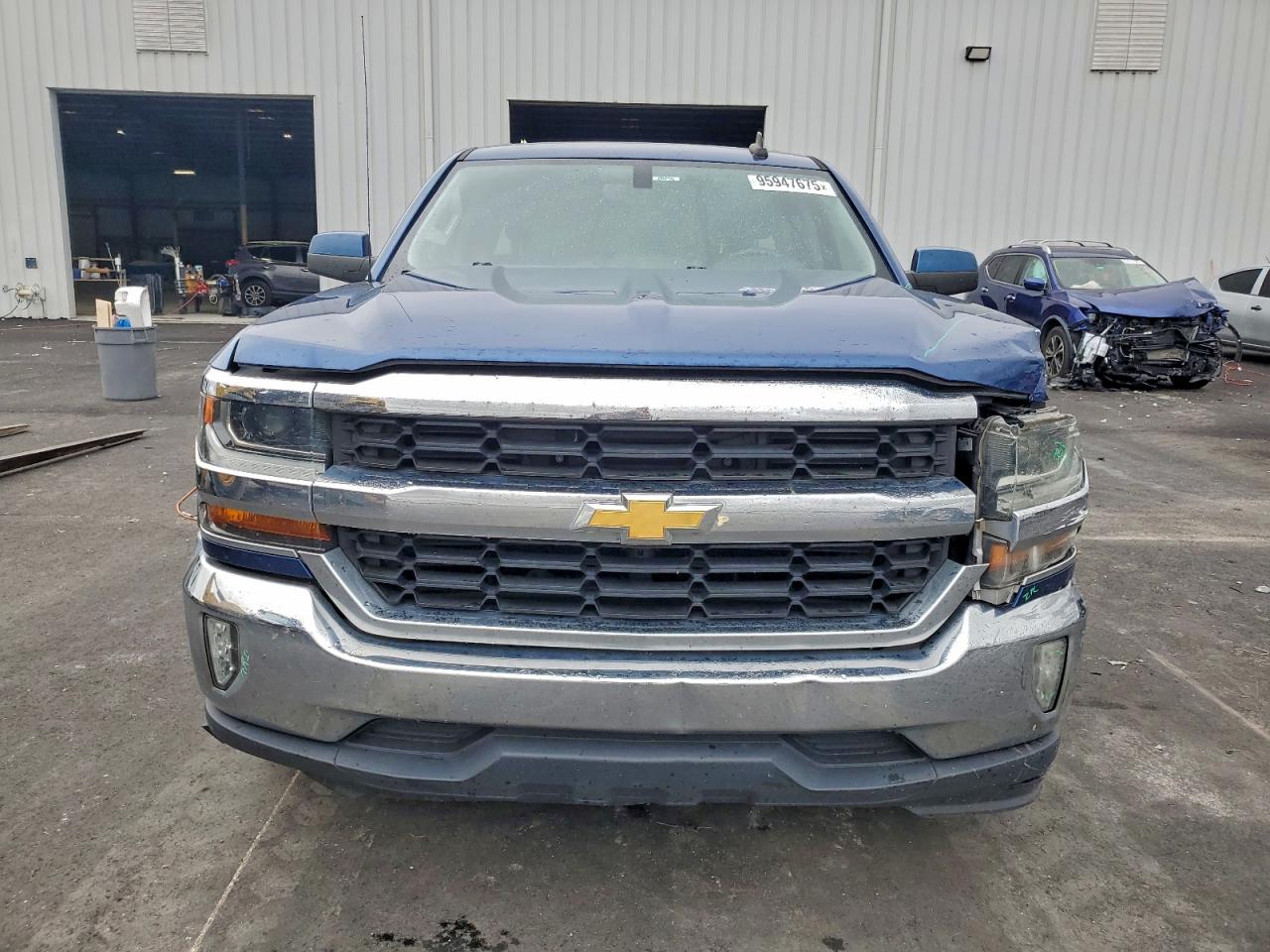 CHEVROLET SILVERADO C1500 LT