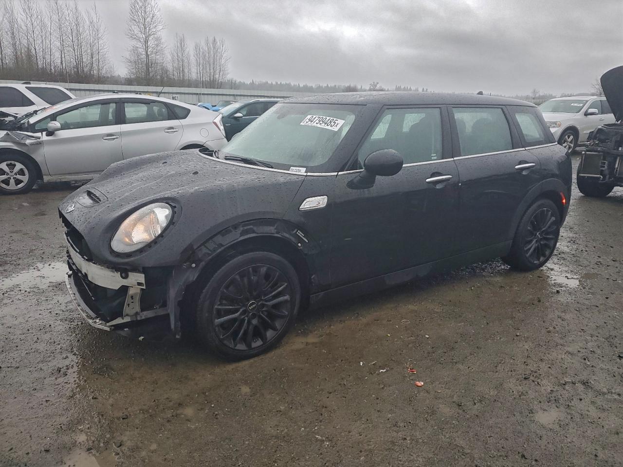 MINI COOPER S CLUBMAN