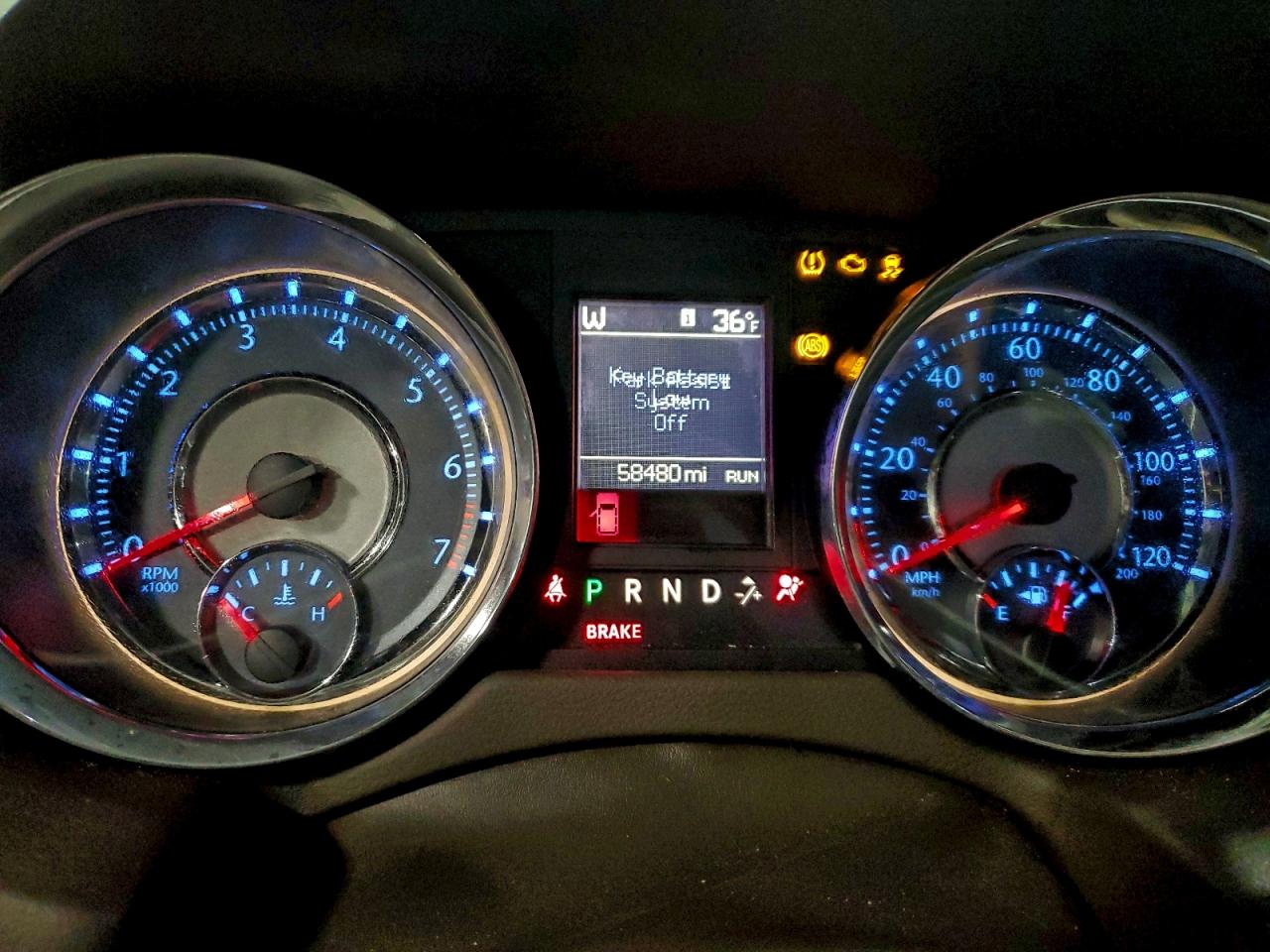 Lot #3304563465 2014 CHRYSLER TOWN & COU