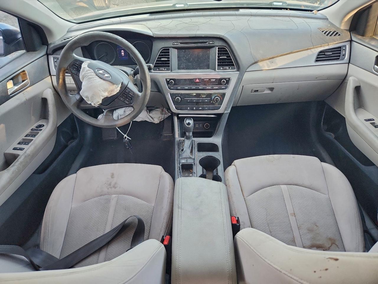 Lot #3308381323 2017 HYUNDAI SONATA SE