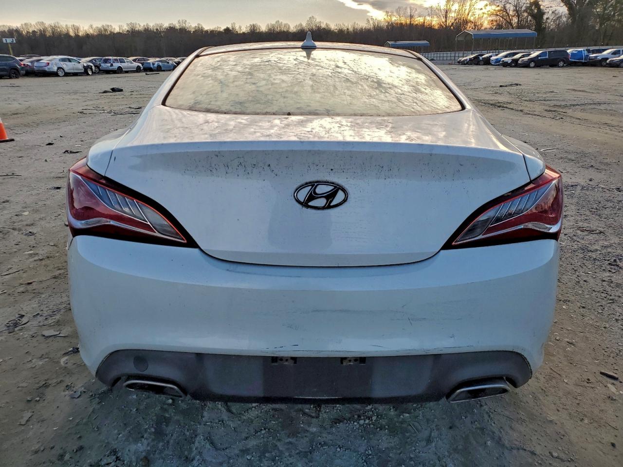 HYUNDAI GENESIS 2.0T