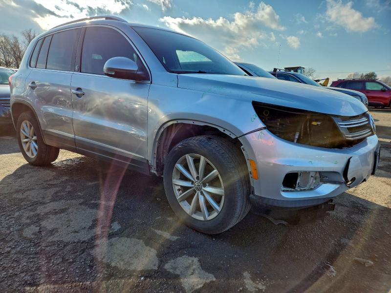 2017 VOLKSWAGEN TIGUAN WOL #3304515513