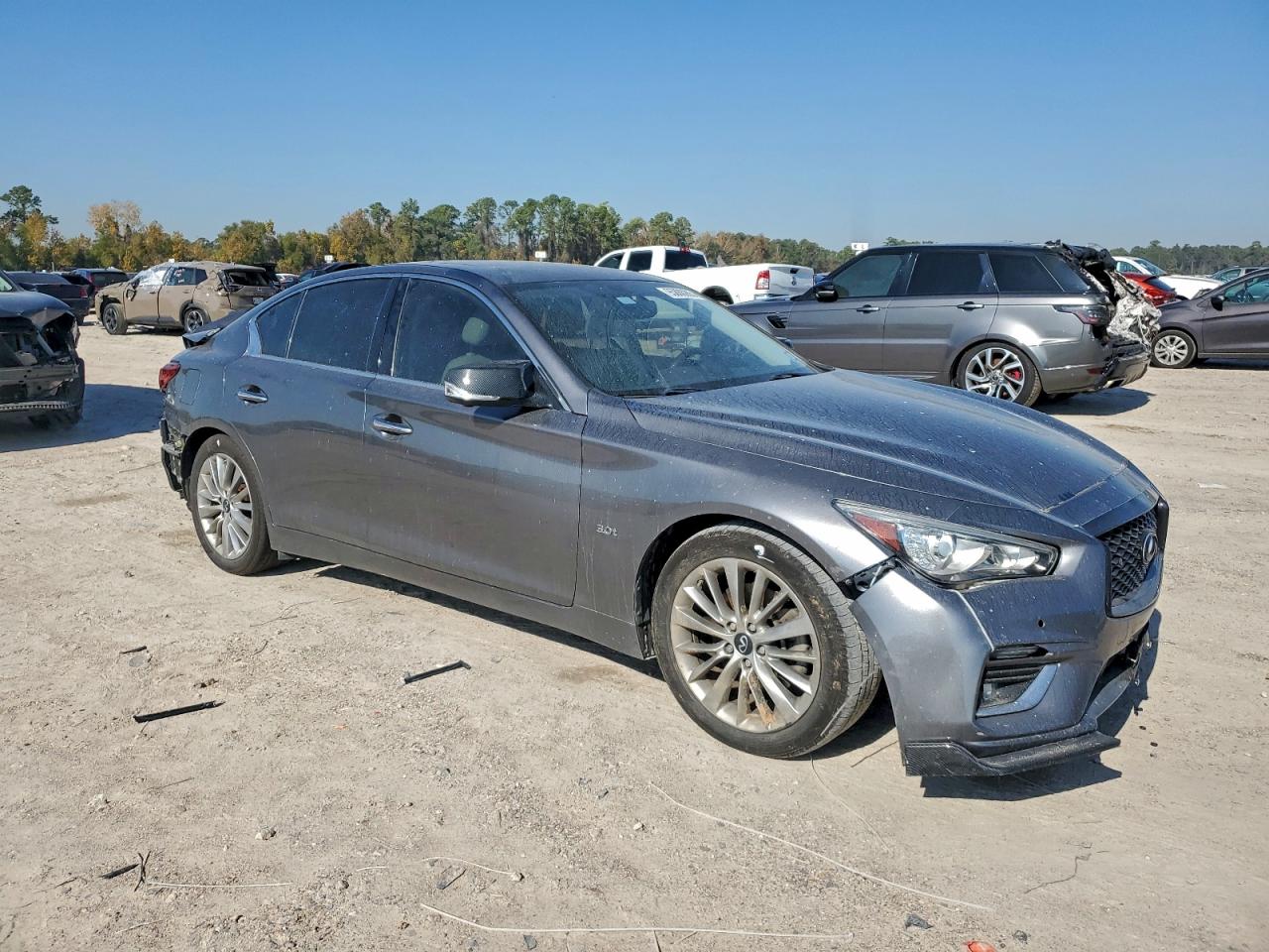 INFINITI Q50 PURE