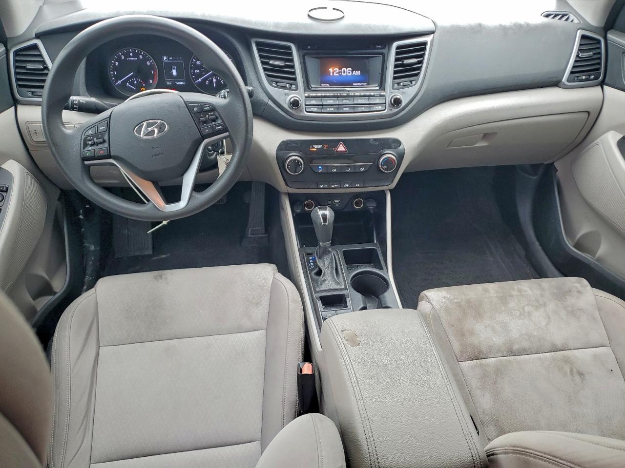 Lot #3312309771 2016 HYUNDAI TUCSON SE