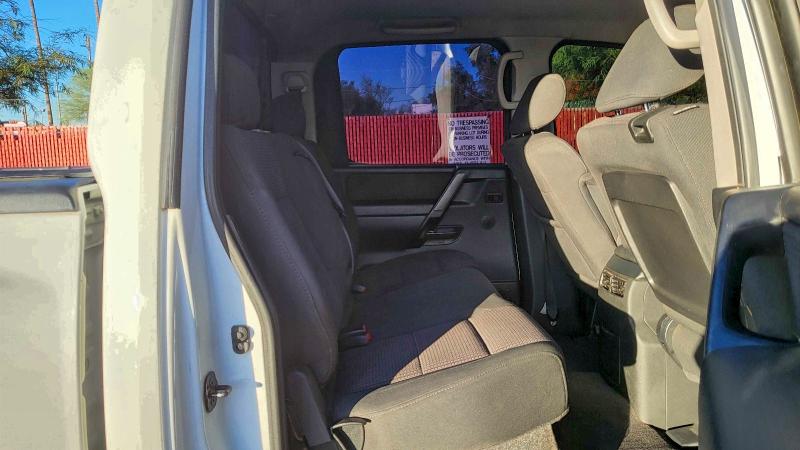 2011 NISSAN TITAN S #3312285782