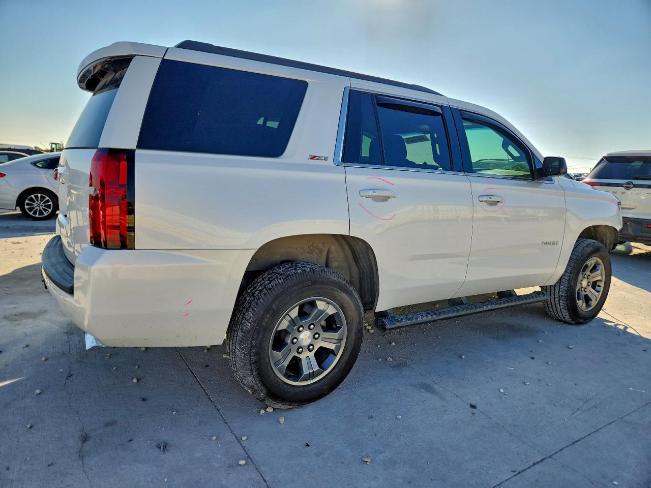 CHEVROLET TAHOE K1500 LT