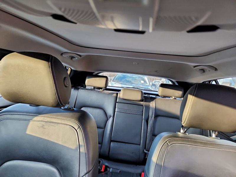 2018 INFINITI QX30 BASE #3304793315