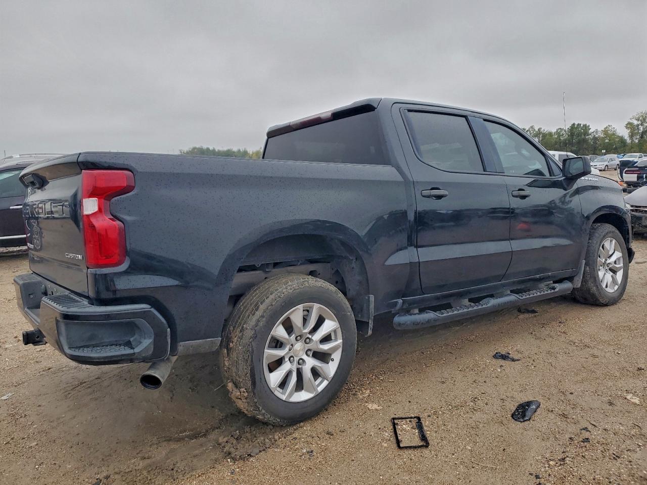 CHEVROLET SILVERADO C1500 CUSTOM
