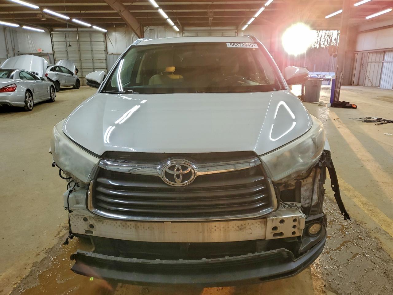 TOYOTA HIGHLANDER XLE
