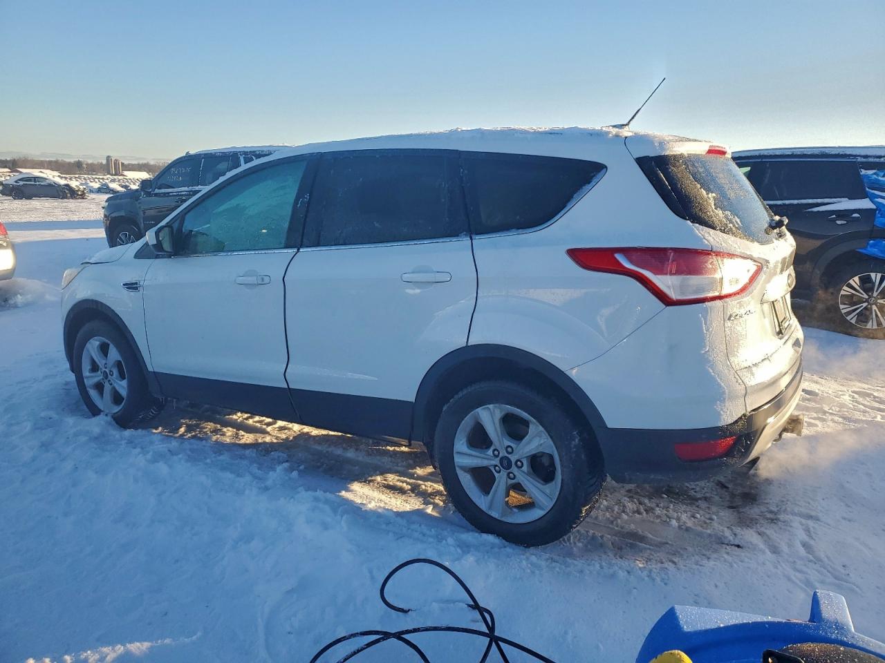 FORD ESCAPE SE