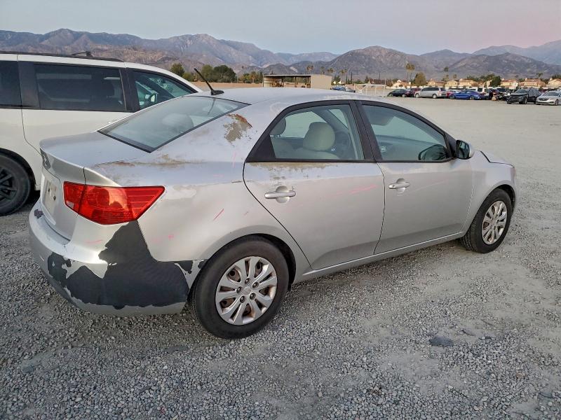 2013 KIA FORTE LX #3310446347