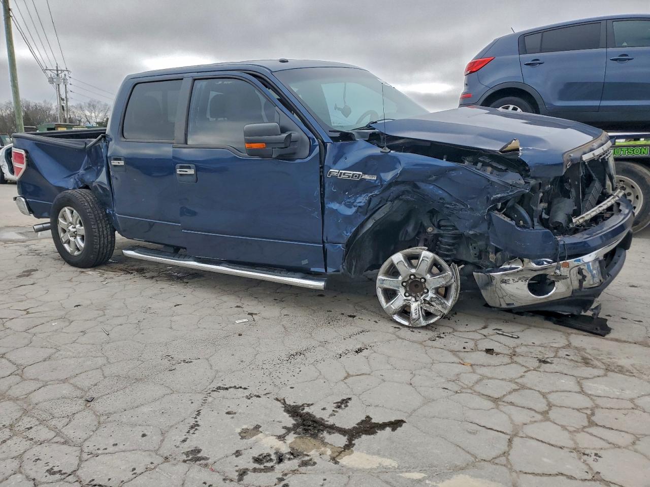 FORD F-150 SUPERCREW