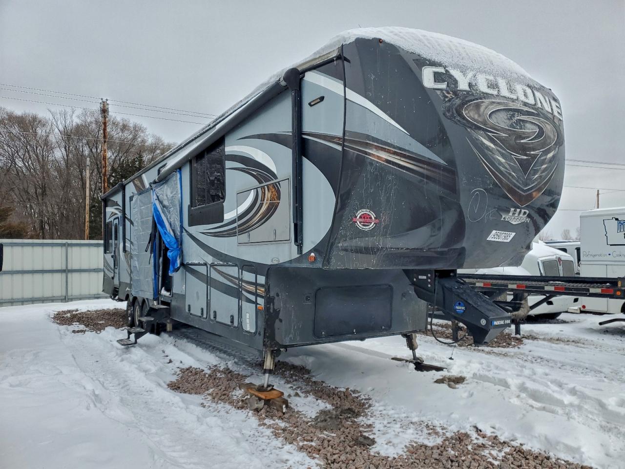 Lot #3309238617 2017 HEART LAND CYCLONE