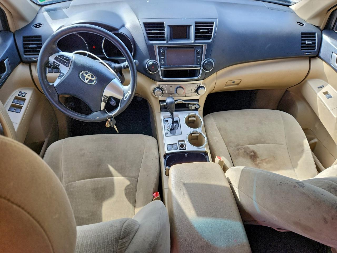 Lot #3317417611 2013 TOYOTA HIGHLANDER