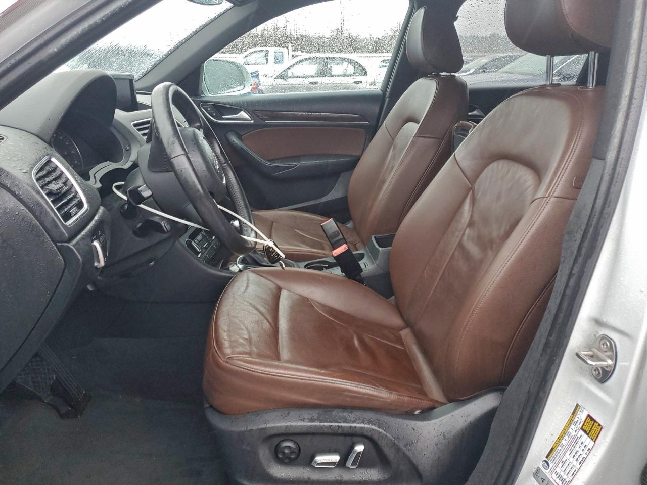 AUDI Q3 PREMIUM PLUS