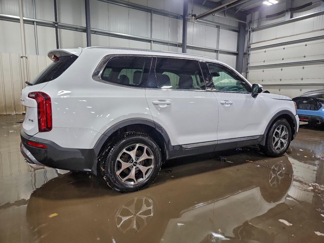 KIA TELLURIDE EX
