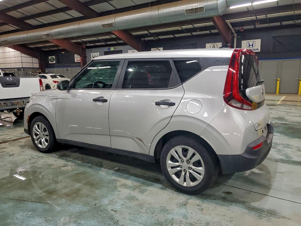 KIA SOUL LX