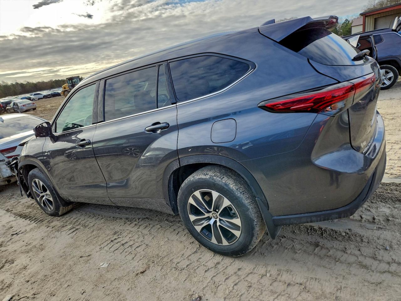 TOYOTA HIGHLANDER XLE