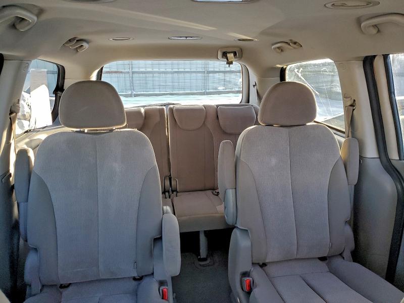 2012 KIA SEDONA LX #3312583173