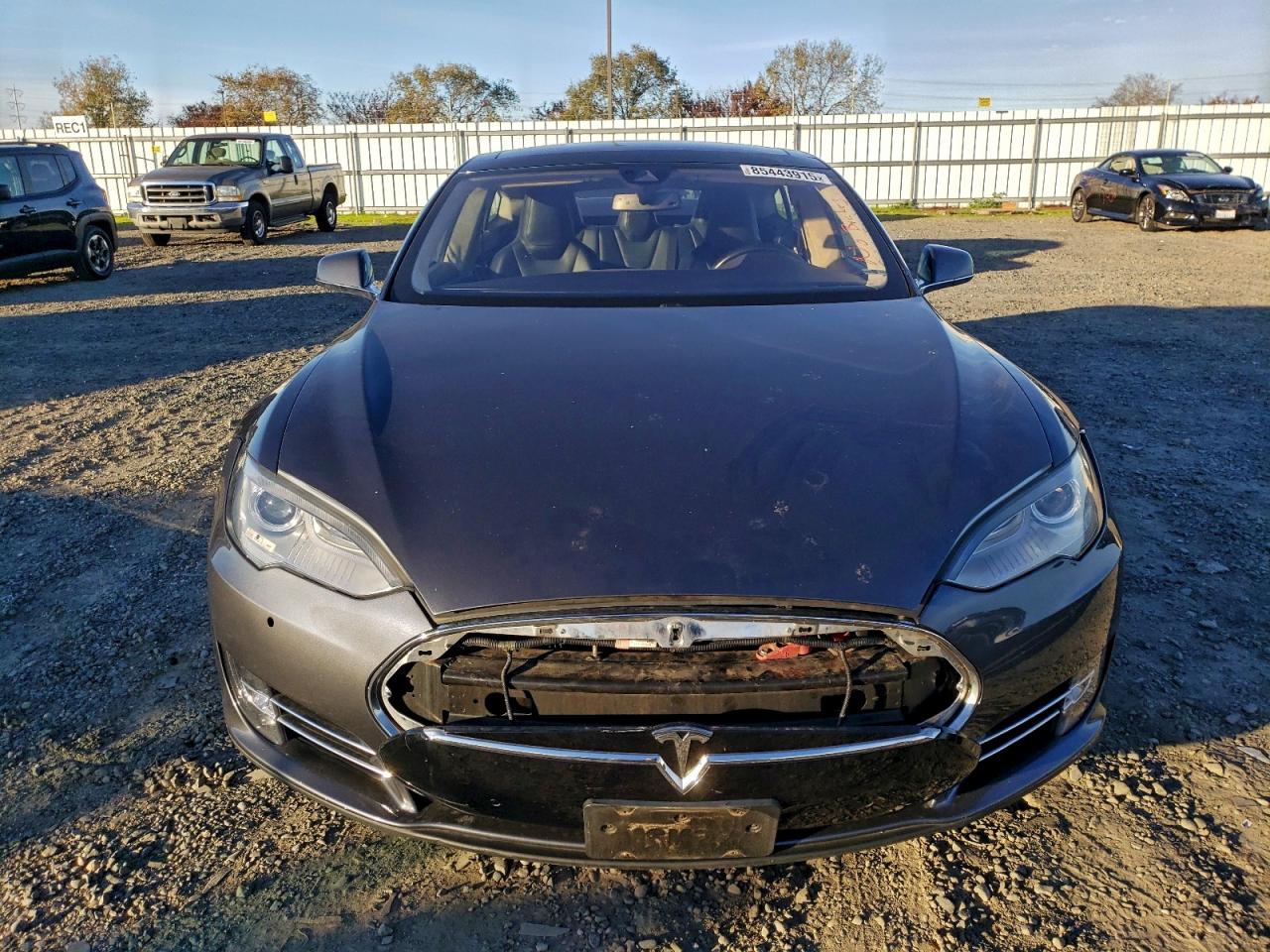TESLA MODEL S